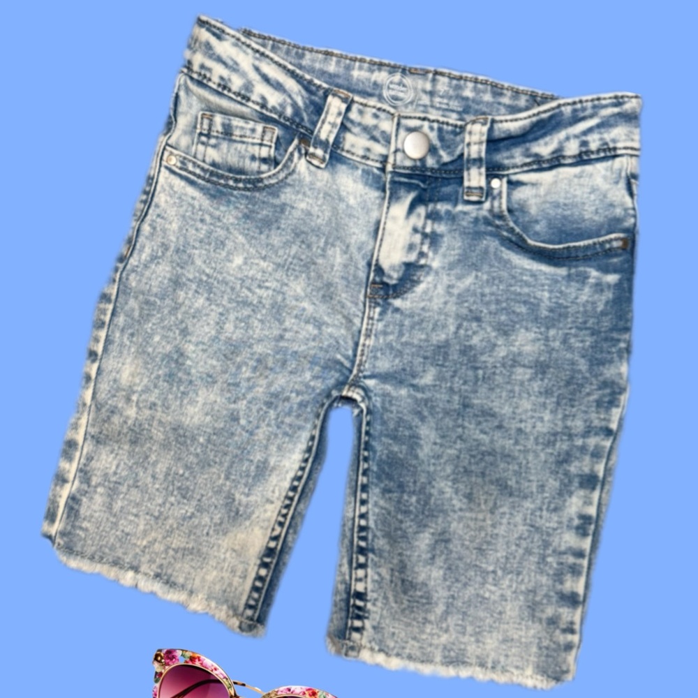 Stylish Blue Denim Shorts